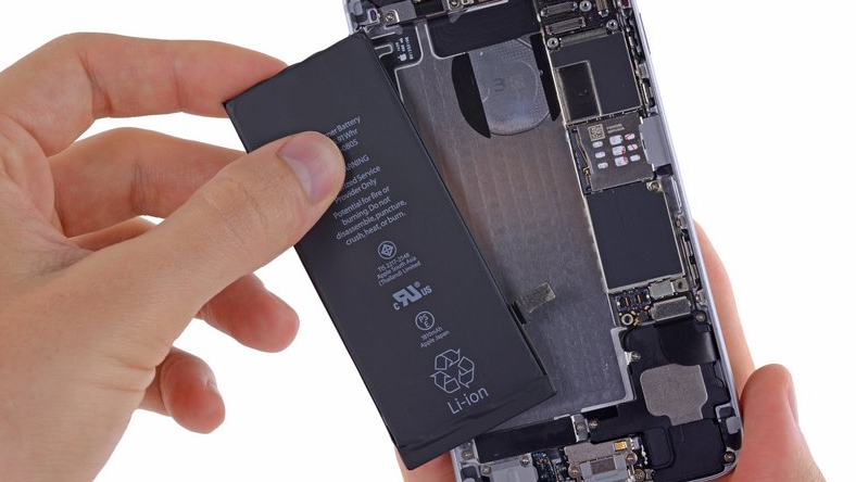 Hướng dẫn cách tự thay pin iPhone 6 tại nhà