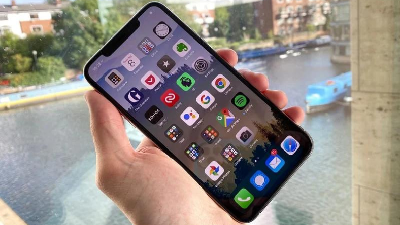 Màn hình iPhone 11 bị giật: Nguyên nhân và cách khắc phục đơn giản