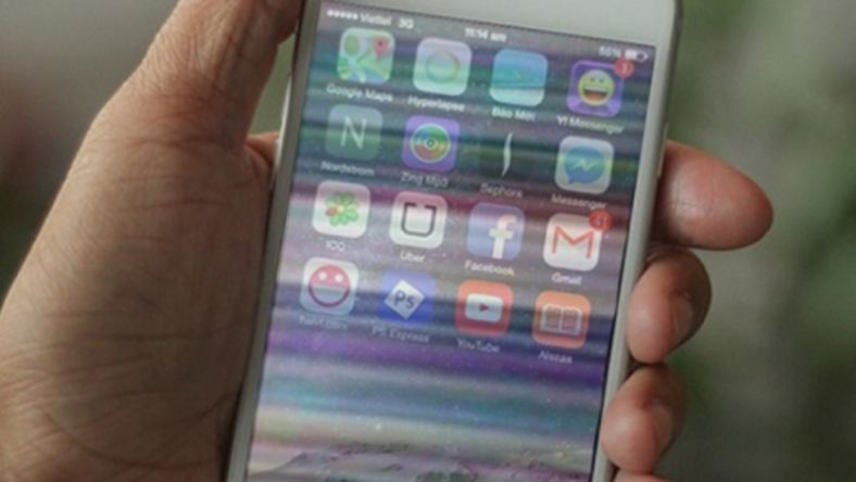 7+ Xử lý triệt để màn hình iPhone 7 bị sọc ngang