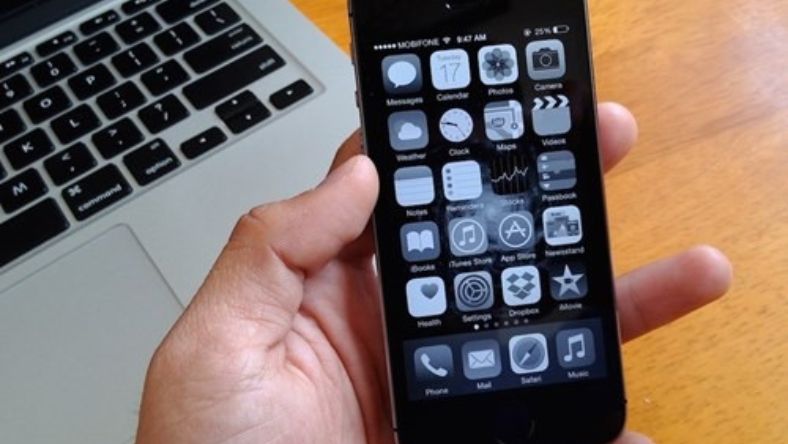 4 Bước khắc phục điện thoại iPhone 7 bị mất màu nhanh chóng