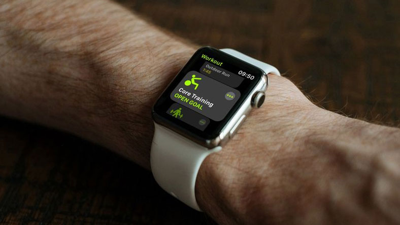 Cách bắt đầu bài tập Apple Watch bằng giọng nói của bạn