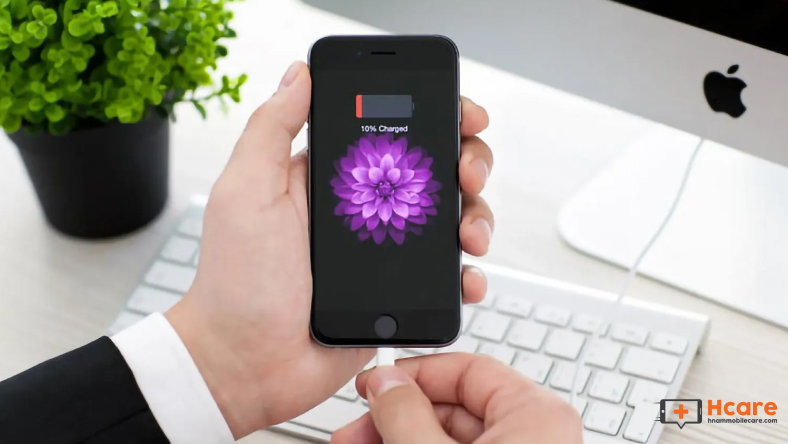 iPhone không sạc được? Cách thay pin iPhone