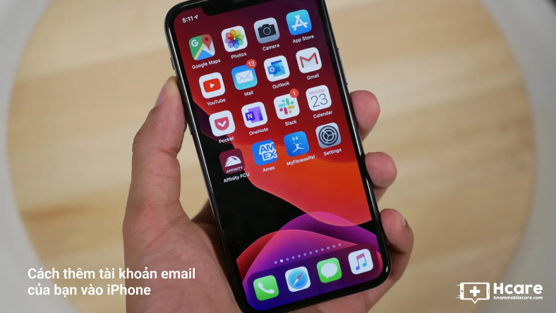 Cách thêm tài khoản email của bạn vào iPhone