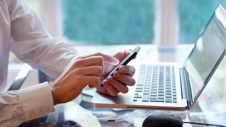 Cách chuyển tập tin từ Android sang PC của bạn