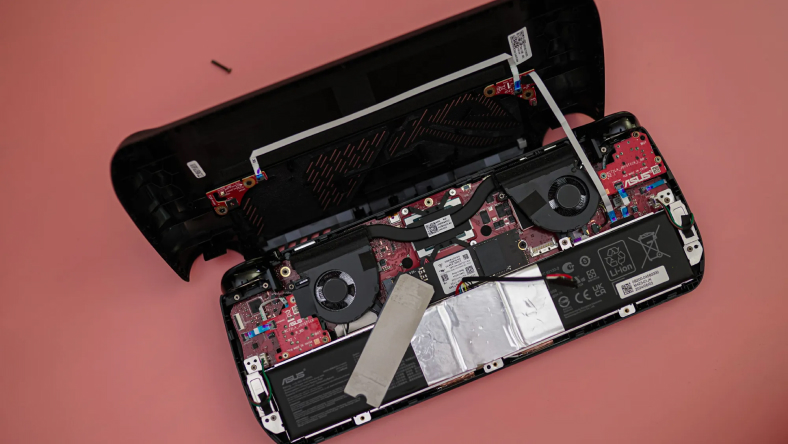 Cách thay thế ổ SSD trong ROG Ally X trong vài phút