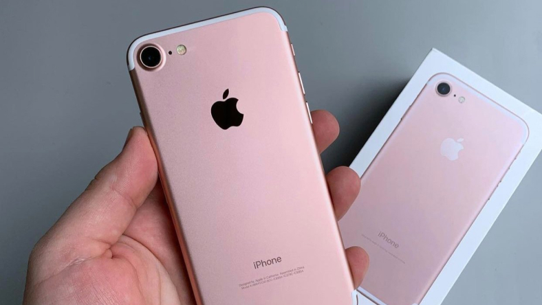 iPhone 7 không nhận sạc, sạc chập chờn: Nguyên nhân và cách khắc phục