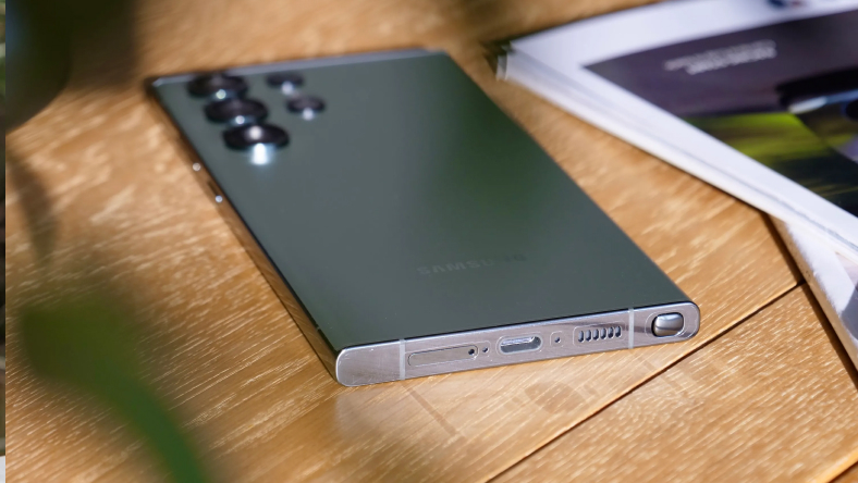Samsung S23 Ultra 'trầy trật': Nguyên nhân và giải pháp khi màn hình gặp nạn