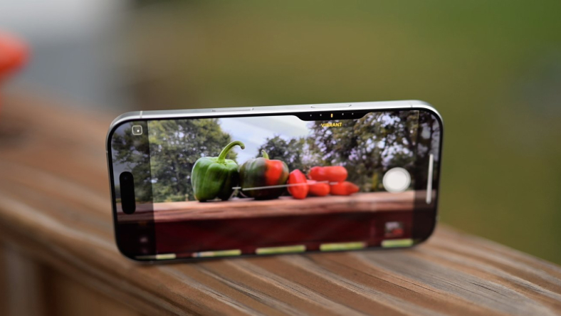 iOS 18.3 RC giới thiệu các tính năng Visual Intelligence mới và những thay đổi trong tóm tắt thông báo