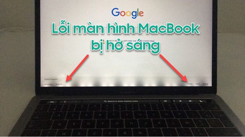 Màn hình Macbook bị hở sáng do đâu? Lỗi này nghiêm trọng không?