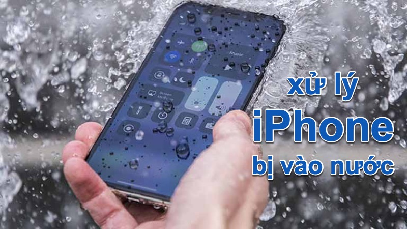 Điện thoại iPhone vô nước sửa bao nhiêu tiền?
