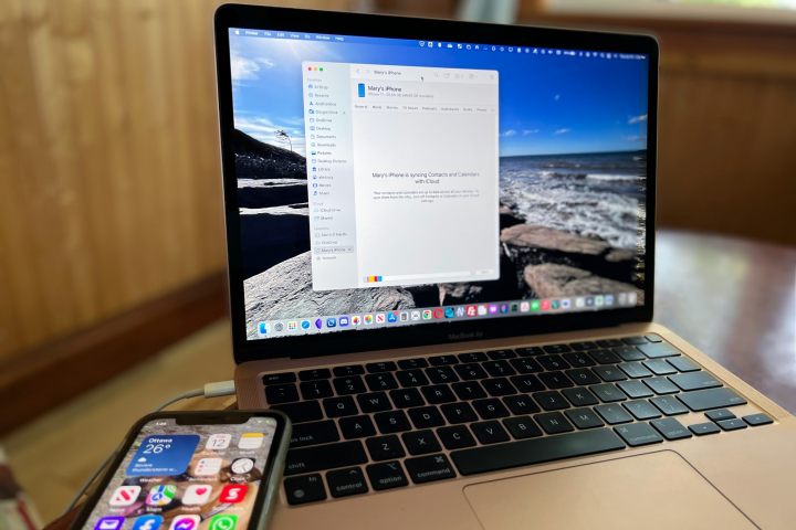 Mac-connected-to-an-iPhone-lifestyle