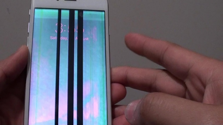 Màn hình iPhone 6 Plus xuất hiện sọc ngang, dọc, mờ nhòe cần thay
