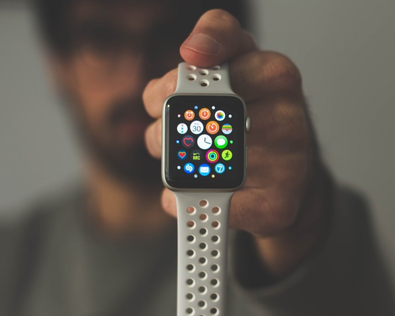 Apple Watch xuất hiện dấu chấm than