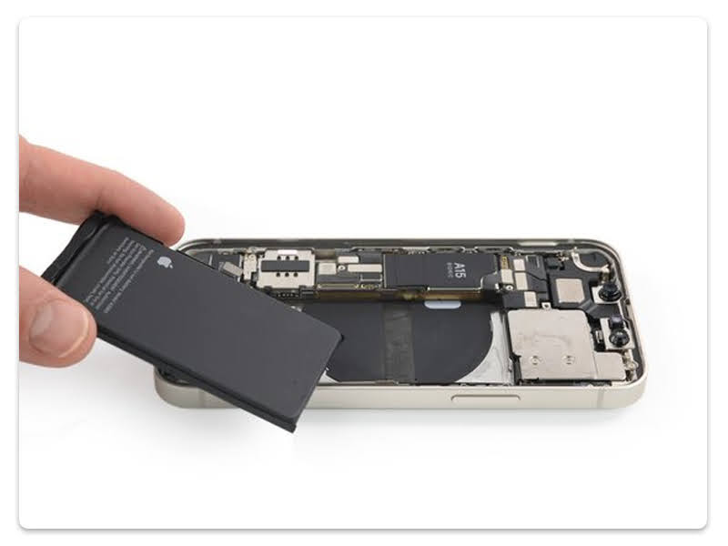 Hướng dẫn thay pin iPhone 13 mini