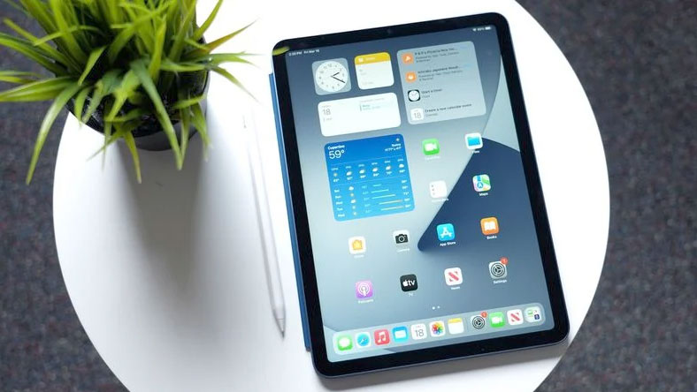Làm thế nào để khôi phục cài đặt iPad Air 5 về trạng thái ban đầu? Đây có thể là câu hỏi của rất nhiều người dùng khi phải đối mặt với việc lưu trữ quá nhiều dữ liệu và muốn xoá sạch chúng. Hãy xem chi tiết cách khôi phục cài đặt iPad Air 5 tại đây để giảm thiểu các tình huống không mong muốn xảy ra.