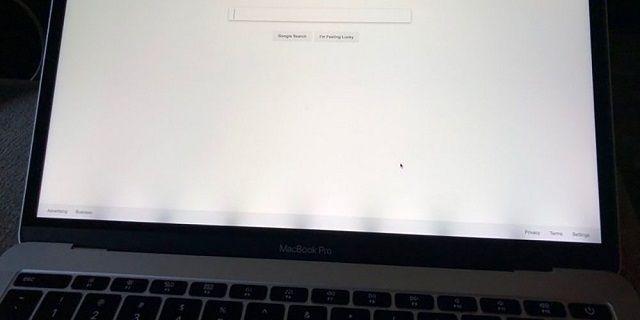 Màn hình Macbook bị hở sáng
