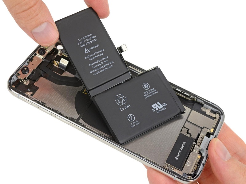 Sạc pin bị tụt phần trăm iPhone
