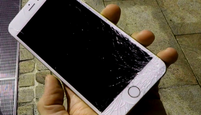 Màn hình iPhone 6S Plus hàng lô dễ vỡ, nhanh phải thay mới