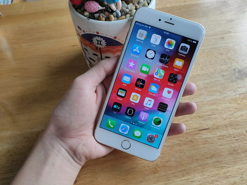 Thay màn hình iPhone 6S Plus chính hãng có chất lượng vượt trội so với màn lô