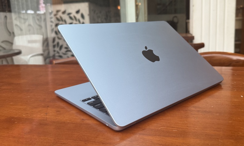 apple