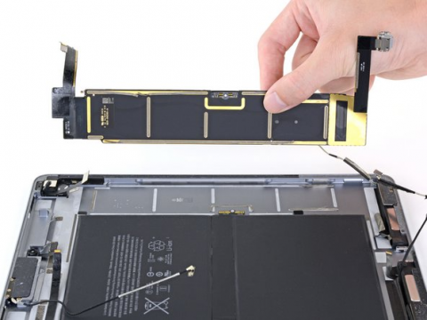Sửa main iPad Pro 9.7 bị lỗi cảm ứng