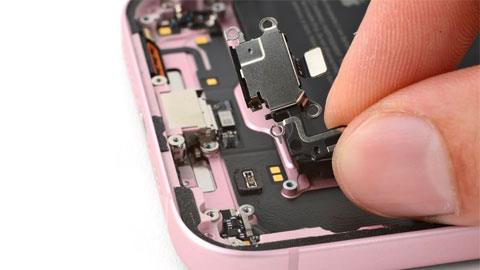 Thay micro thoại iPhone 15 Plus