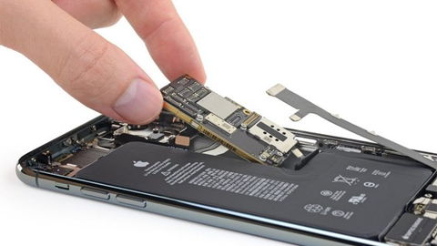 Sửa main iPhone 11 Pro bị hư ổ cứng