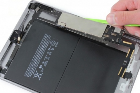 Sửa main iPad 5 bị lỗi không nhận sạc