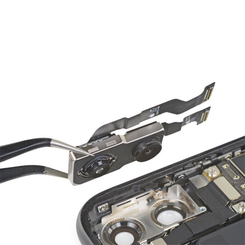 Sửa camera sau iPhone 11 lỗi bị rung