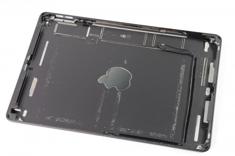 Thay vỏ iPad 7