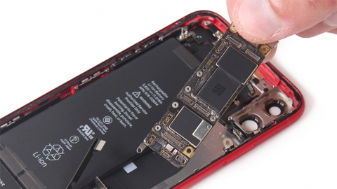 Sửa main iPhone 11 bị lỗi WiFi