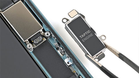 Thay cục rung iPhone 16 Plus