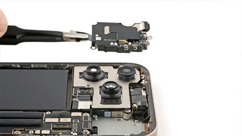 Thay loa trong iPhone 16 Pro Max