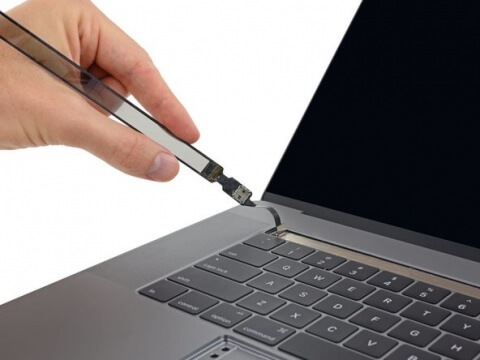 Sửa lỗi Bàn Phím Macbook Pro (15-inch, 2017)
