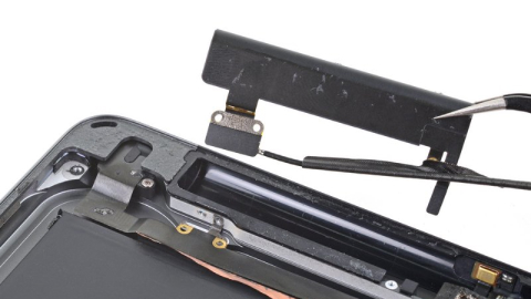 Thay anten sóng di động iPad 8