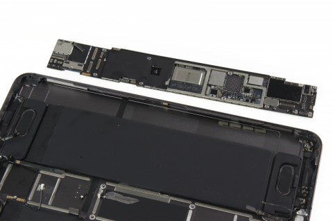 Sửa main iPad Pro 11 2018 bị lỗi không nhận sạc