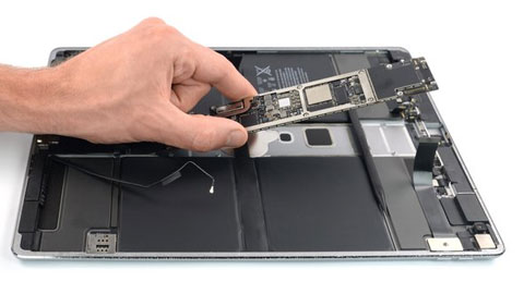 Sửa main iPad Pro 12.9 2017 bị lỗi không nhận sạc